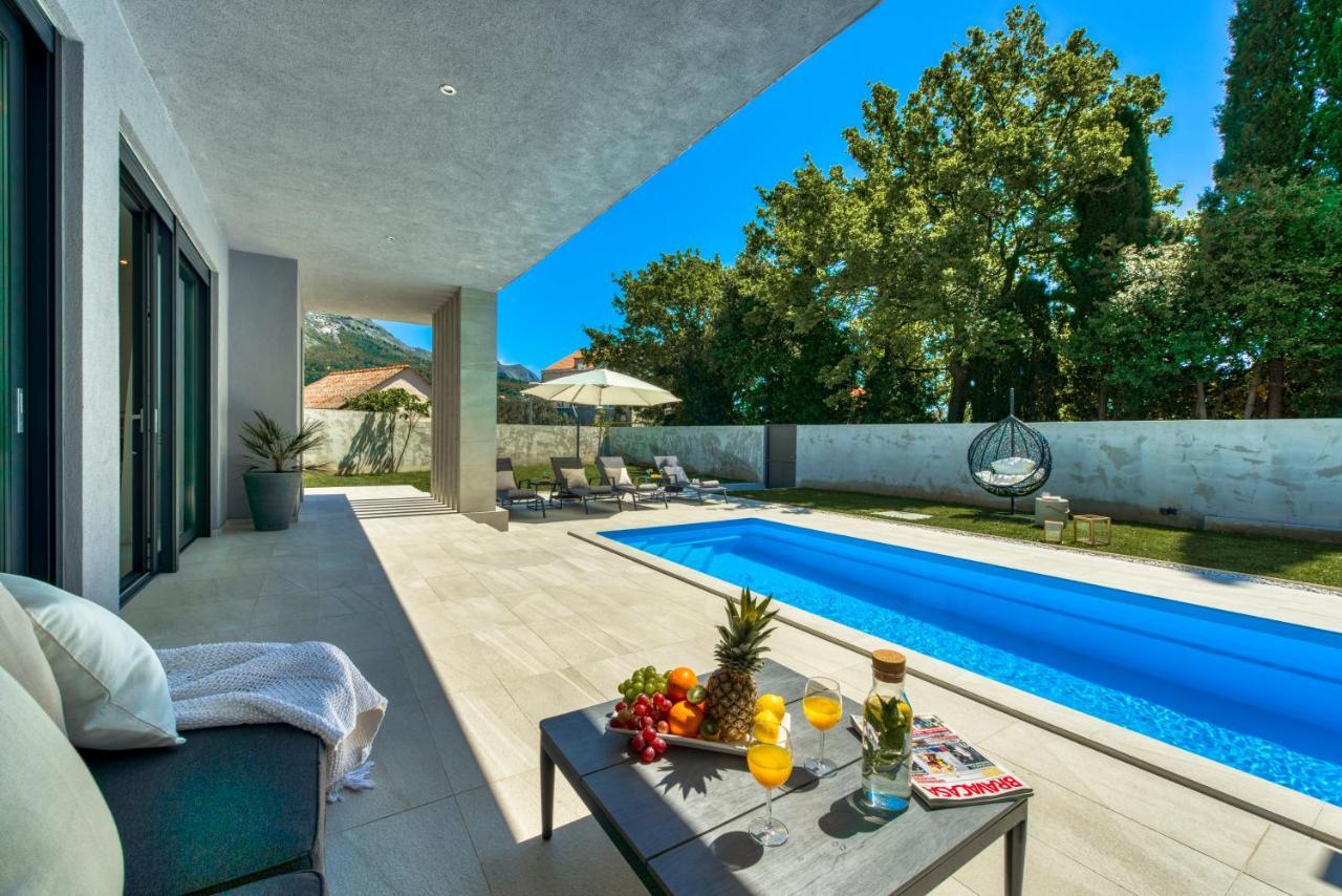 Villa Oasis - Your Luxury Home Away From Home Celopeci Eksteriør billede