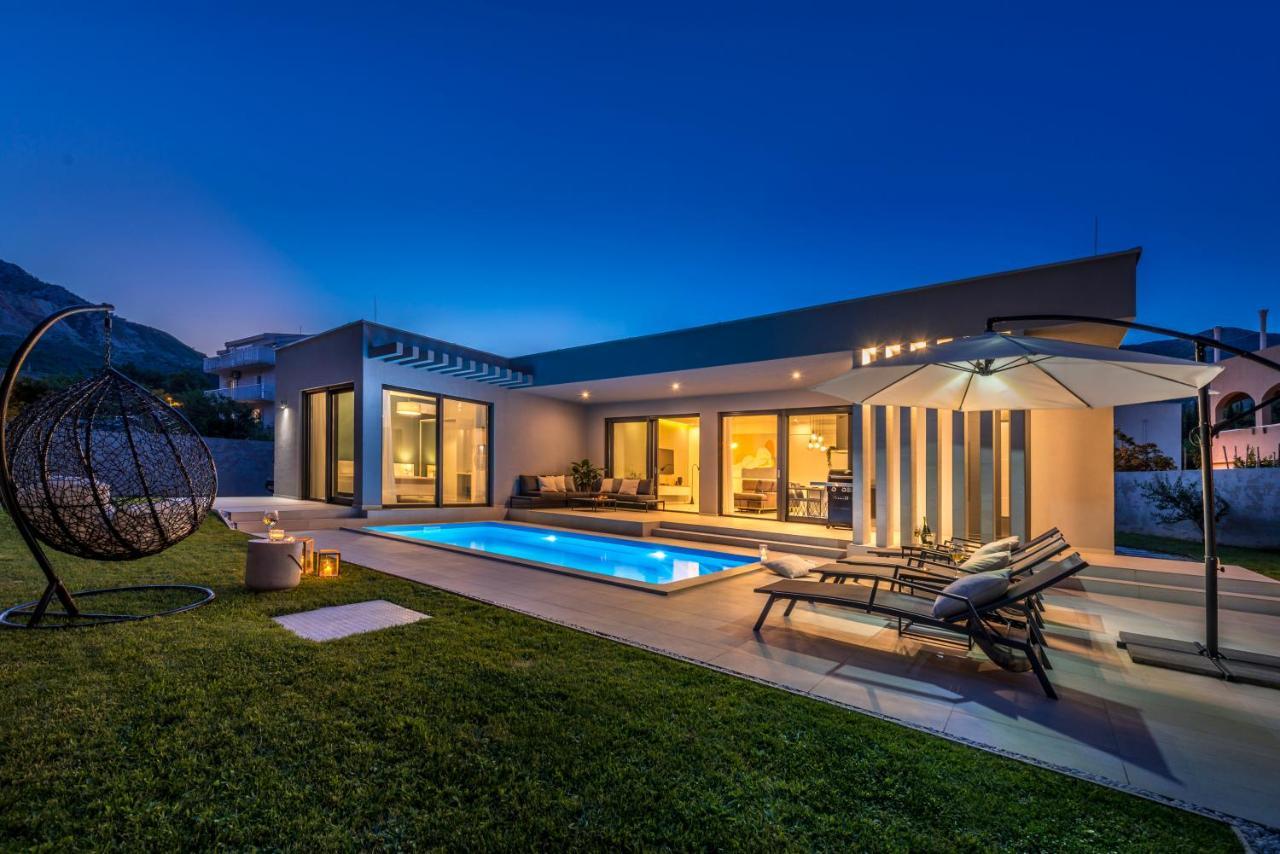 Villa Oasis - Your Luxury Home Away From Home Celopeci Eksteriør billede