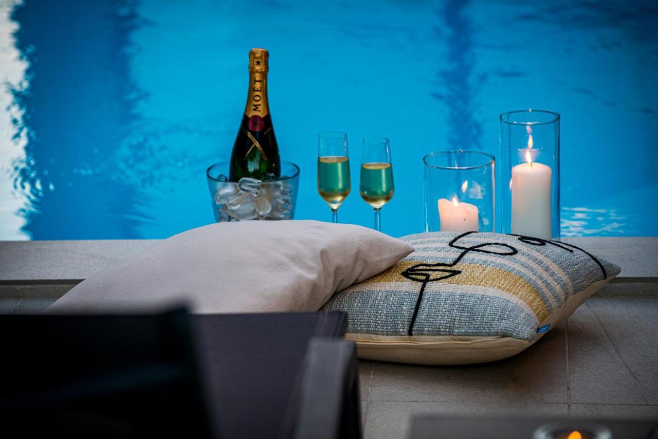 Villa Oasis - Your Luxury Home Away From Home Celopeci Eksteriør billede