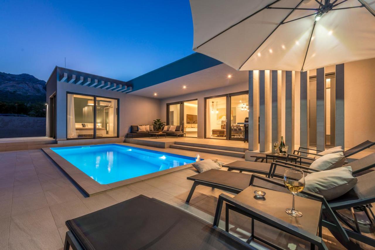 Villa Oasis - Your Luxury Home Away From Home Celopeci Eksteriør billede